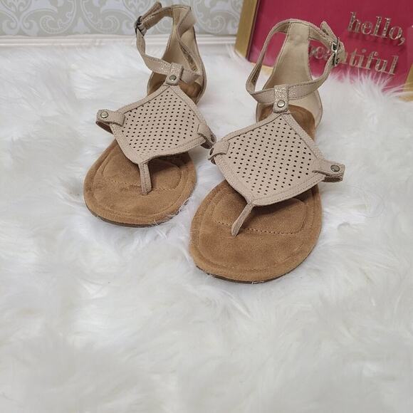 Koolaburra by Ugg Briona‎ Sandals Light Brown Size 8.5 - Picture 6 of 9